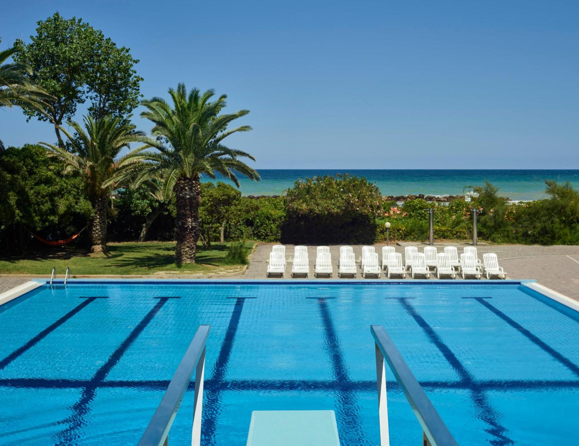 Serena Majestic Residence Montesilvano Marina Zewnętrze zdjęcie